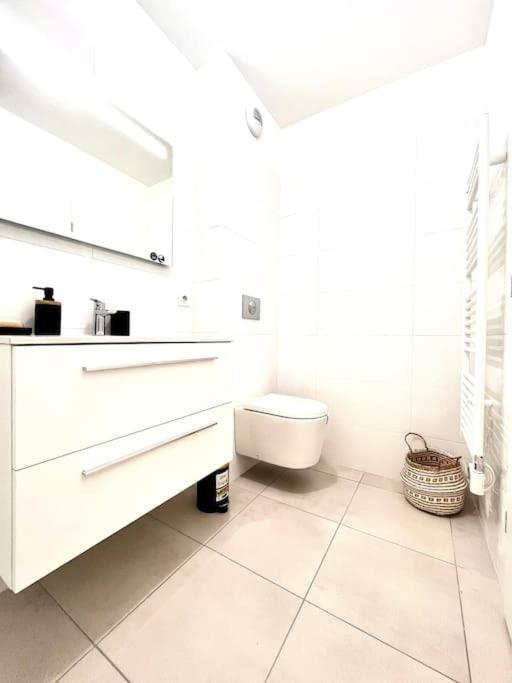 Appartement Neuf Avec Terrasse Saint-Florent  Kültér fotó