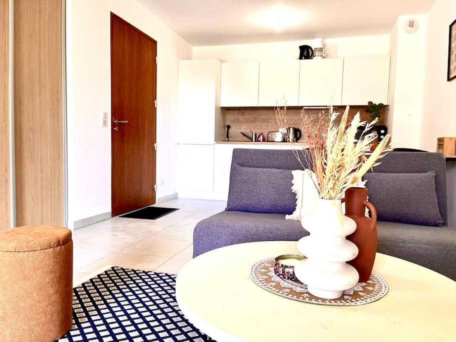 Appartement Neuf Avec Terrasse Saint-Florent  Kültér fotó